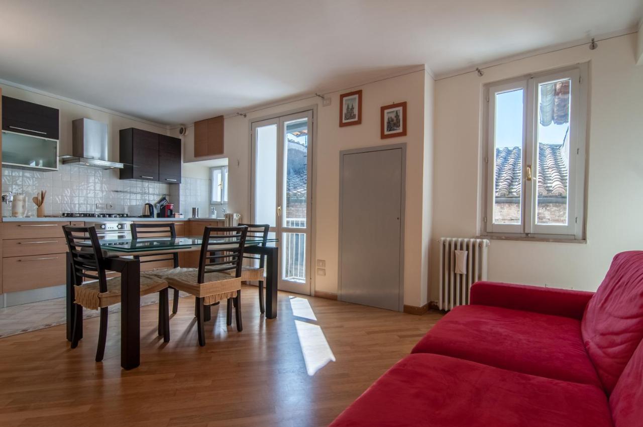 Residenza Perusia Apartment Perugia Bagian luar foto
